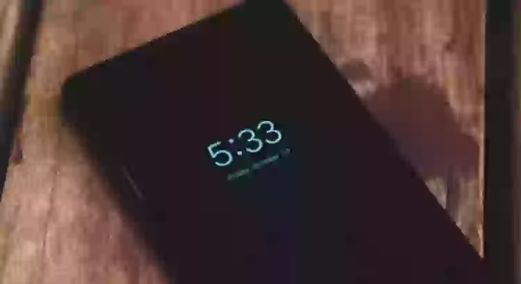 Что такое Always-on display и почему Apple не может скопировать это у Android