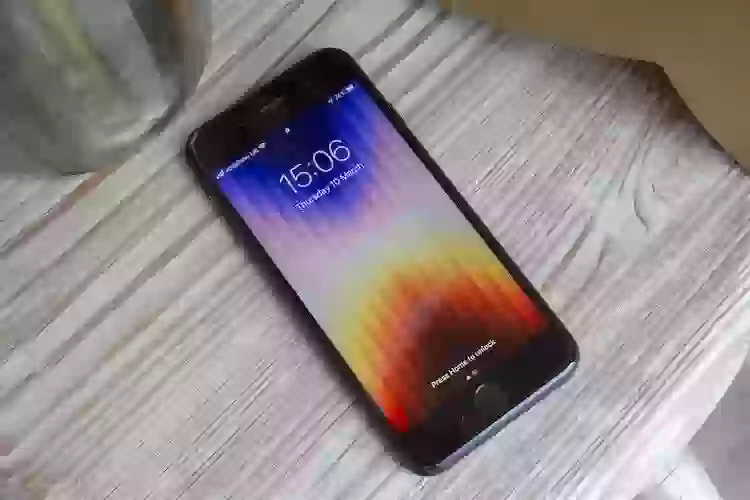 Почему я начал думать, что iPhone SE 2022 это действительно круто