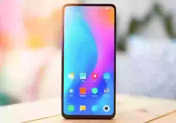 Xiaomi рассказала, как работает ее камера под экраном смартфона. Когда ждать?